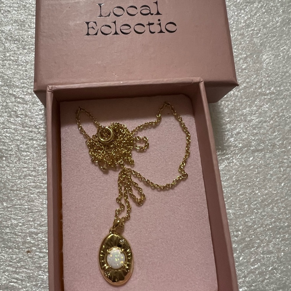 Local Electric Gold with Opal beautiful Necklace NIOB - Picture 5 of 16